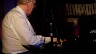 Boogie Woogie / Stride Piano : 2010 UK Festival - Neville Dickie