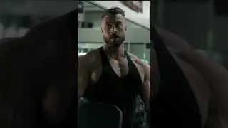 It&rsquo;s arm day&hellip;. Let&rsquo;s get huge 👏🏼