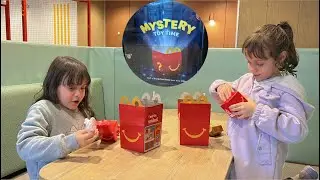 Mystery toy time on McDonald’s! 😱