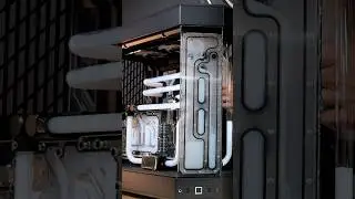 Custom loop Water-cooling HYTE Y60 Gaming PC Build