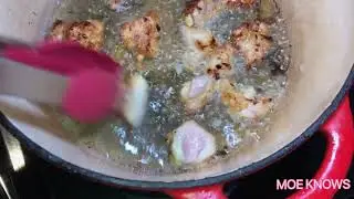 Orange chicken!! (Pt2. CHINNESE food for the family) COOKING WITH MOE