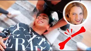Шуточка-хиропрактик над Лекси пошла не так!!
