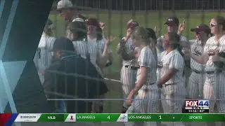 Lady Zebras trample Trojanettes in game one