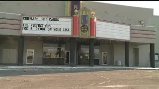 Discount theater to close