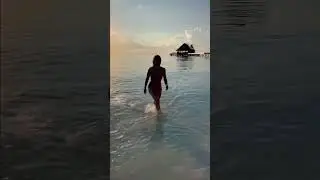 Soha Ali khan In Bikini | Bollywood Bikini | Bollywood in bikini | Indian actresses in Bikini