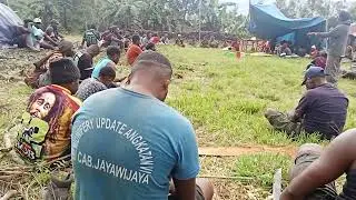 Persiapan natal 2025 gereja GIDI jemaat Wuluk selesai susun batu