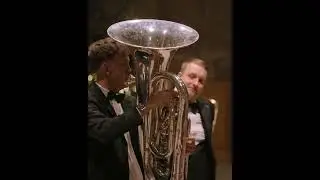 Frosty the Snowman -  Will Burton and Grimethorpe Colliery Band 