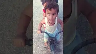 @noormdarban 👨&zwj;🦼🥰Really🙋&zwj;♂️Cutenaby drvg dvr cry she not pushto cycle#imdr