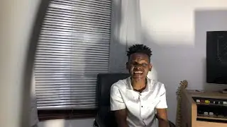 Francis Júnior em adoração profética