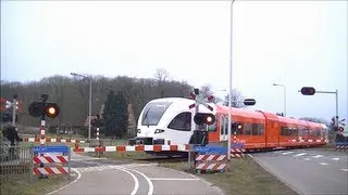 Spoorwegovergang Vorden // Dutch railroad crossing