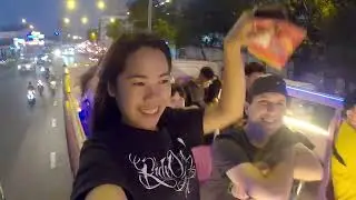 Night bus tour through Ho Chi Minh City and late night snack - Vietnam