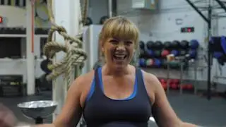 8 MONTH PREGNANT MOM DOES CROSSFIT - Crossfit Kingsboro Member of The Month OCTOBER
