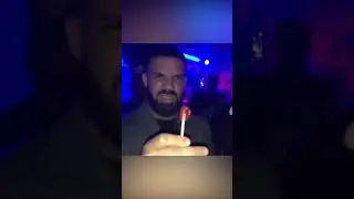 DRAKE NEED A BATMAN THEN THIS HAPPEND #1MAGIC TRICK THAT BLOW YOUR MIND😱😱 #SHORTS #shorts