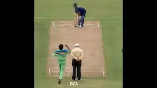 Aqib Javed Sets Up Kris Srikkanth With Magical Swing Bowling - Analysis