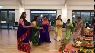 BATHUKAMMA CELEBRATIONS IN AUSTRALIA (MELBOURNE) 2018 || TELANGANA NRI'S CELEBRATIONS ||
