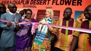 Kiera Chaplin er&ouml;ffnete Schule f&uuml;r die &Auml;rmsten in Afrika!