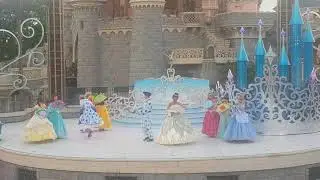 L'Etincelante Valse des Princesses