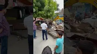 Illegal encroachment removed by MCD 🙏