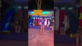 Elizabeth Tamsey #comedy #funny  #funnyvideo  #foryoupage #foryou #goodvides 