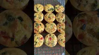 I lose weight eating these Boursin Cheese Egg Muffins 🍳 #lowcarb #easyrecipe #shorts