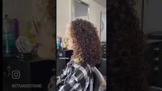 ✨💁&zwj;♀️Curly hair isn&rsquo;t just a texture, it&rsquo;s a whole vibe.