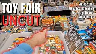 Best Toy Fair Ever! Insane Vintage Finds & Rare Classic Space LEGO Sets!