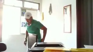 Atendendo Corretamente: Cliente Bravo com o servi&ccedil;o.