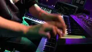 Knight Area, Keys Solo 