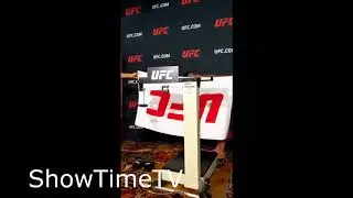 UFC 218 Max Holloway vs Jose Aldo Weigh In