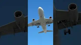 Discover the skies with #laxairplanes #travelinspiration #avgeek #takeoff