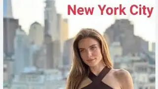 A Beautiful Girl in New York City