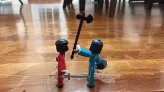 Stikbot warrior battle: Blue versus Red