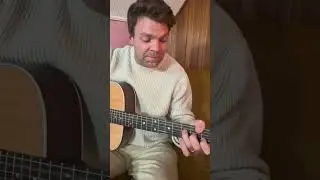 Try THIS Beautiful CHEAT Chord Trick 🎸😍 #acousticguitarlessons #guitarplaying