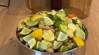 Detox juice and tea 