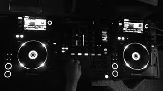 DJ Sicksense - syntax error. Load Chill Deep Stuff #music v4.2