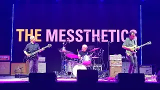 The Messthetics performing Mythomania live at the Great Frederick Fair Grandstand, so awesome!🤘🏼🔥🤘🏼