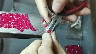 💎 [Factory Tour] Masterful Stone-Setting Techniques: Cubic Zirconia & Diamond Jewelry Production