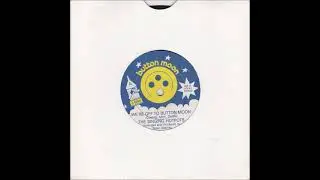 The Singing Hotpots - We're Off To Button Moon (1986)
