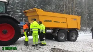 #StrongaOverSkandinavia &ndash; Traktor & Gravemaskindrifts fl&aring;te av Stronga-tippvogner i frosne Norge