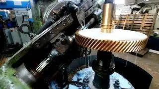 Amazing Manufacturing Process of Helical Gear | Gear Hobbing Operation of Different Types of Gears