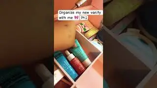 Organize my new vanity with me 🎀 #vanity #preppy #shorts #fypシ゚viral #makeup #organization