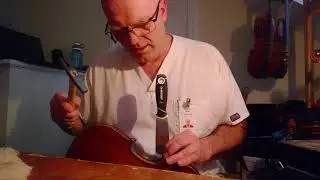 Removing the top of a violin 1