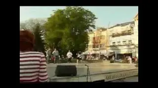 Floor Rocker Crew - Trailer 2006