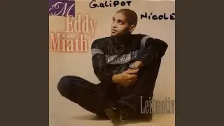 Regarde-moi