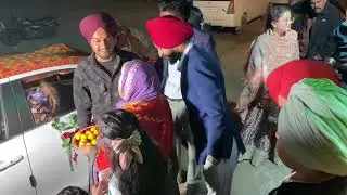 Aj  viah ch lye dono gadia te bukke 💐