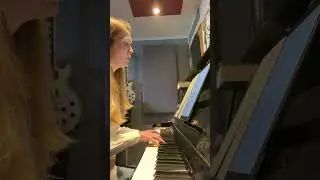The Man with the Child in his Eyes - Kate Bush #pianovocal