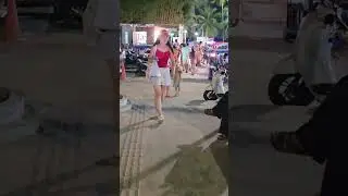 THAILAND 🇹🇭 You breathe easier. #thailand #walking #travel #tour #walkingtour