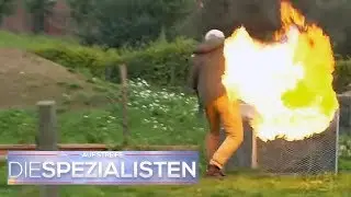 Gefährlich und dumm! - Junge (15) versucht Feuer zu löschen | Die Spezialisten | SAT.1 TV