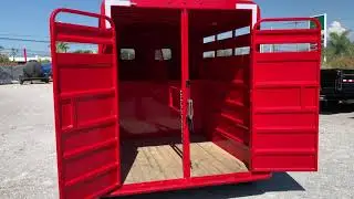 REMOLQUE 2 CABALLOS SEMILUJO EQUIPADO CON FRENOS ELECTRICOS Y BATERIA DE EMERGENCIA