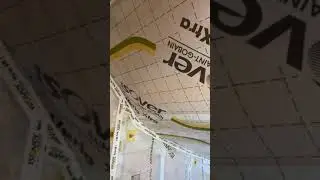 Pose de la membrane d&rsquo;&eacute;tanch&eacute;it&eacute; &agrave; l&rsquo;air Vario Extra sur les rampants